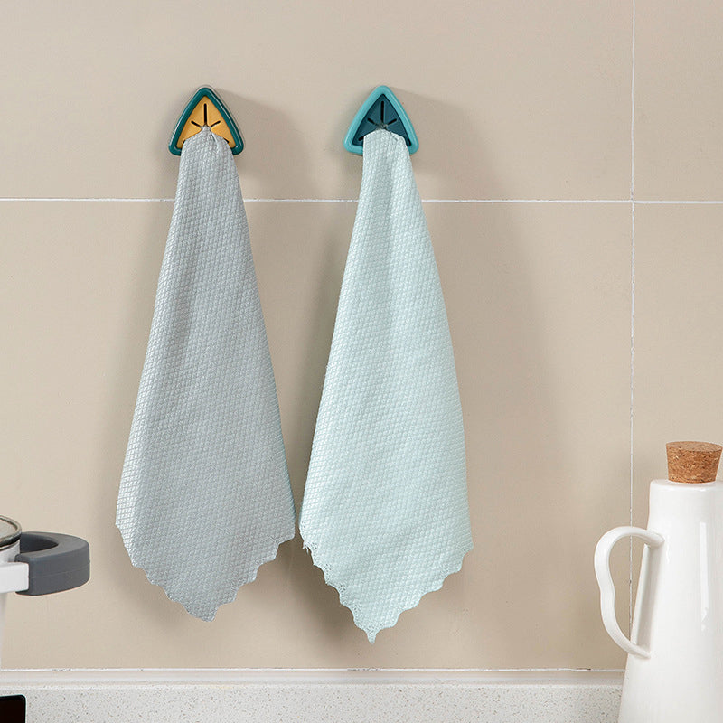 Punch free towel plug holder